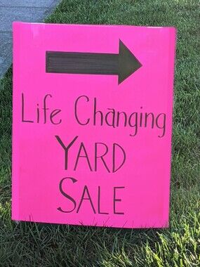 Home Collection Pink Yard Sale Sign with Black Arrow